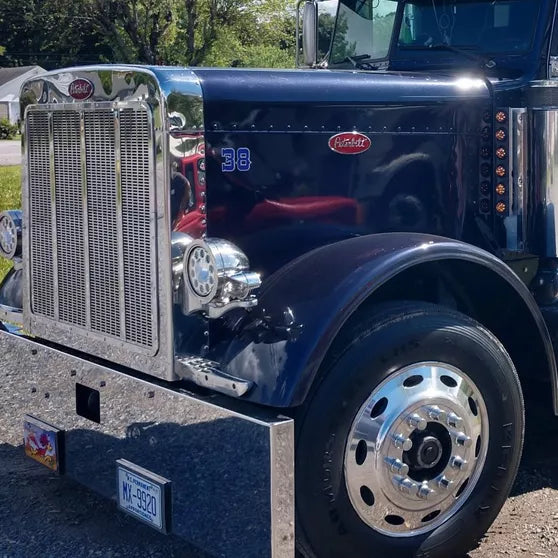 Short Hybrid Aluminum Hood With Extended Grille And Aluminum Fenders For Peterbilt 379